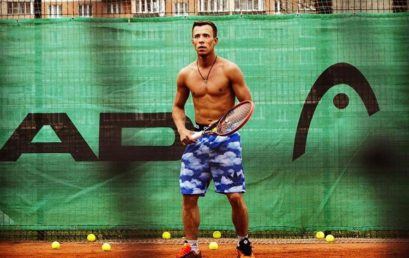 Поздравляем с днём рождения тренера по теннису МБУ «СШ №7» МОГК — Александра Александровича Осипова!
