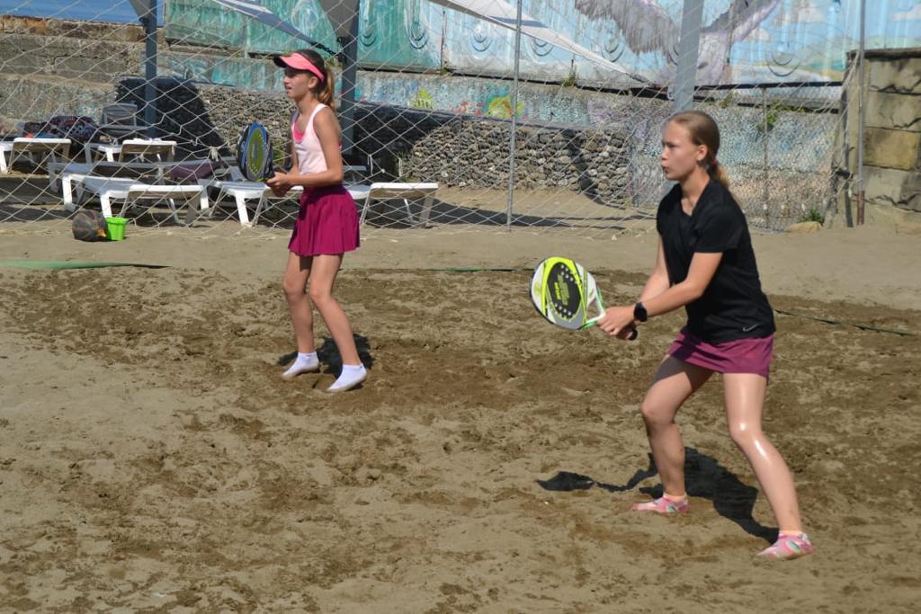 В период с 1 по 3 июля в городе Сочи состоялись Чемпионат и Первенство Краснодарского края по пляжному теннису. Микст.