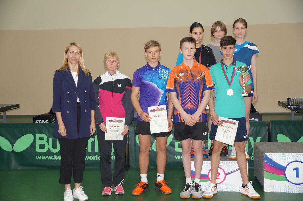 С 19 по 22 мая в г. Славянск-на-Кубани проходила XI летняя спартакиада учащихся (юношеская) Кубани по настольному теннису